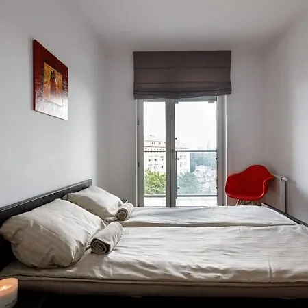 Apartamento сlose-urban Chic - Great Location - 2 Bedrooms& Legnicka Breslavia