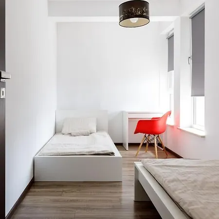 сlose-urban Chic - Great Location - 2 Bedrooms& Legnicka Apartamento